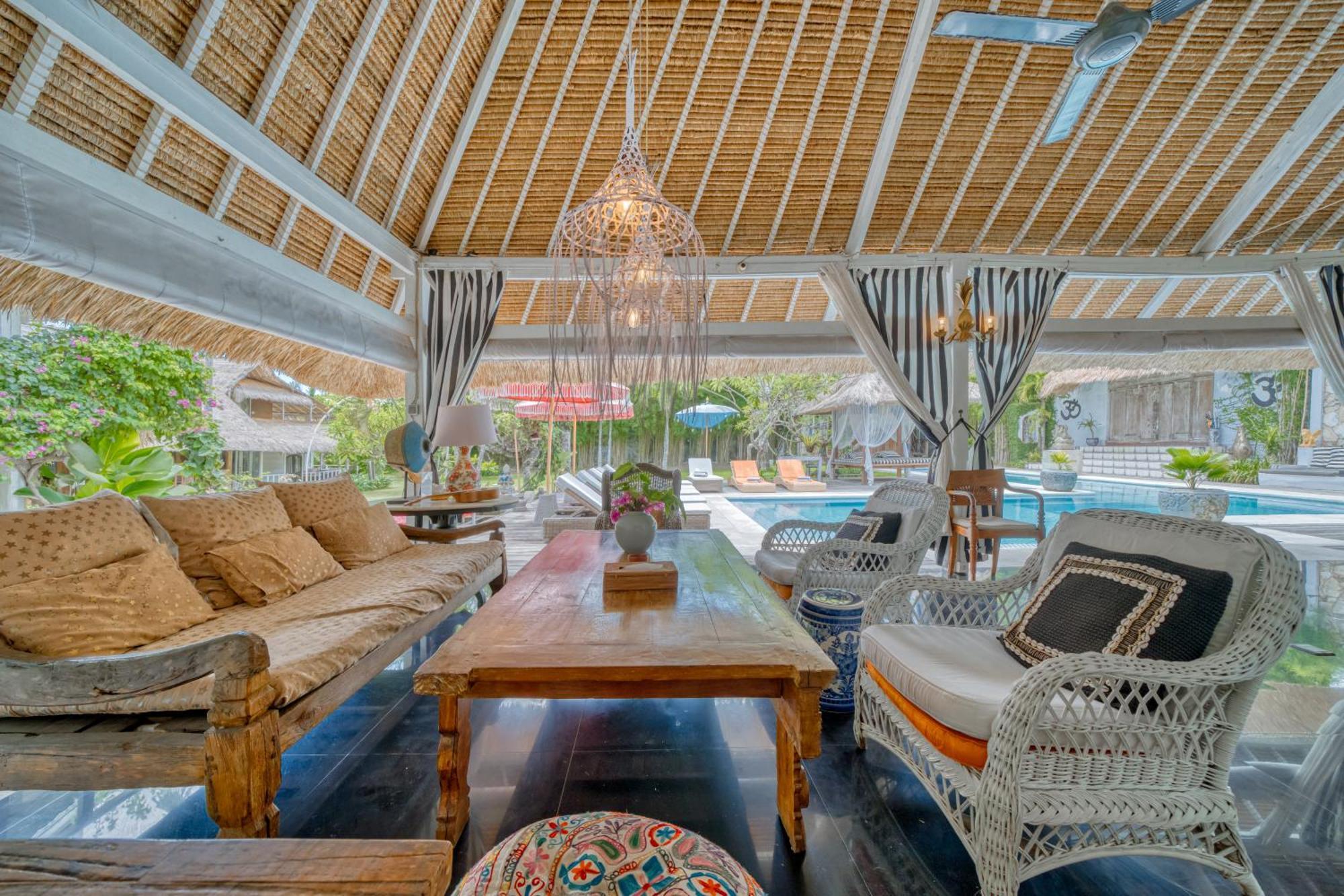 Villa Kalis, 10 Bedroom Family And Group Villa Seminyak Extérieur photo