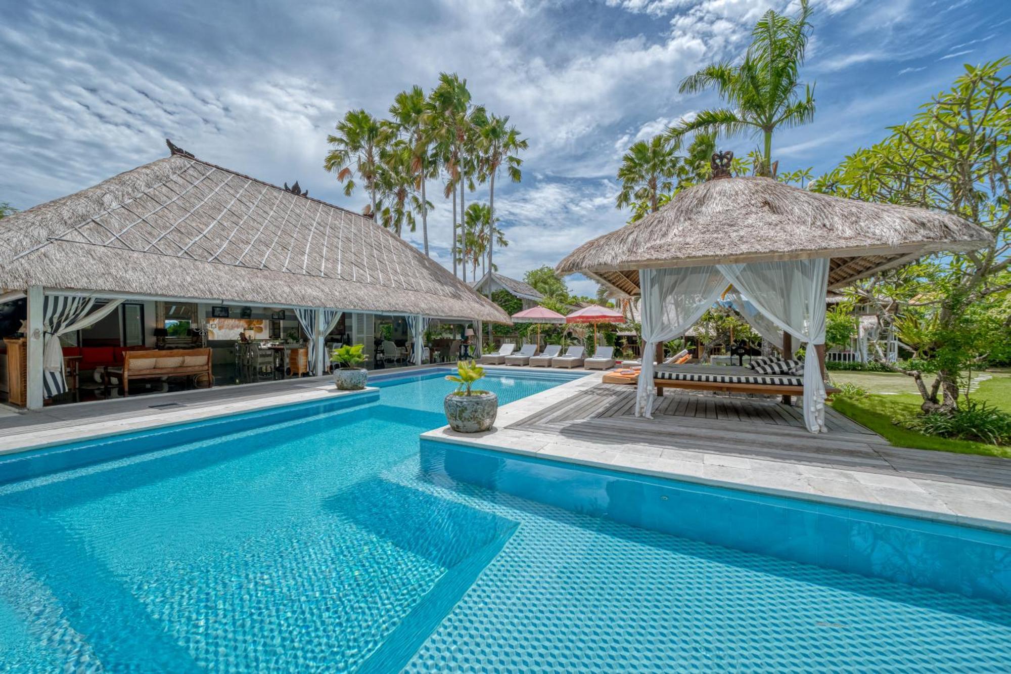 Villa Kalis, 10 Bedroom Family And Group Villa Seminyak Extérieur photo