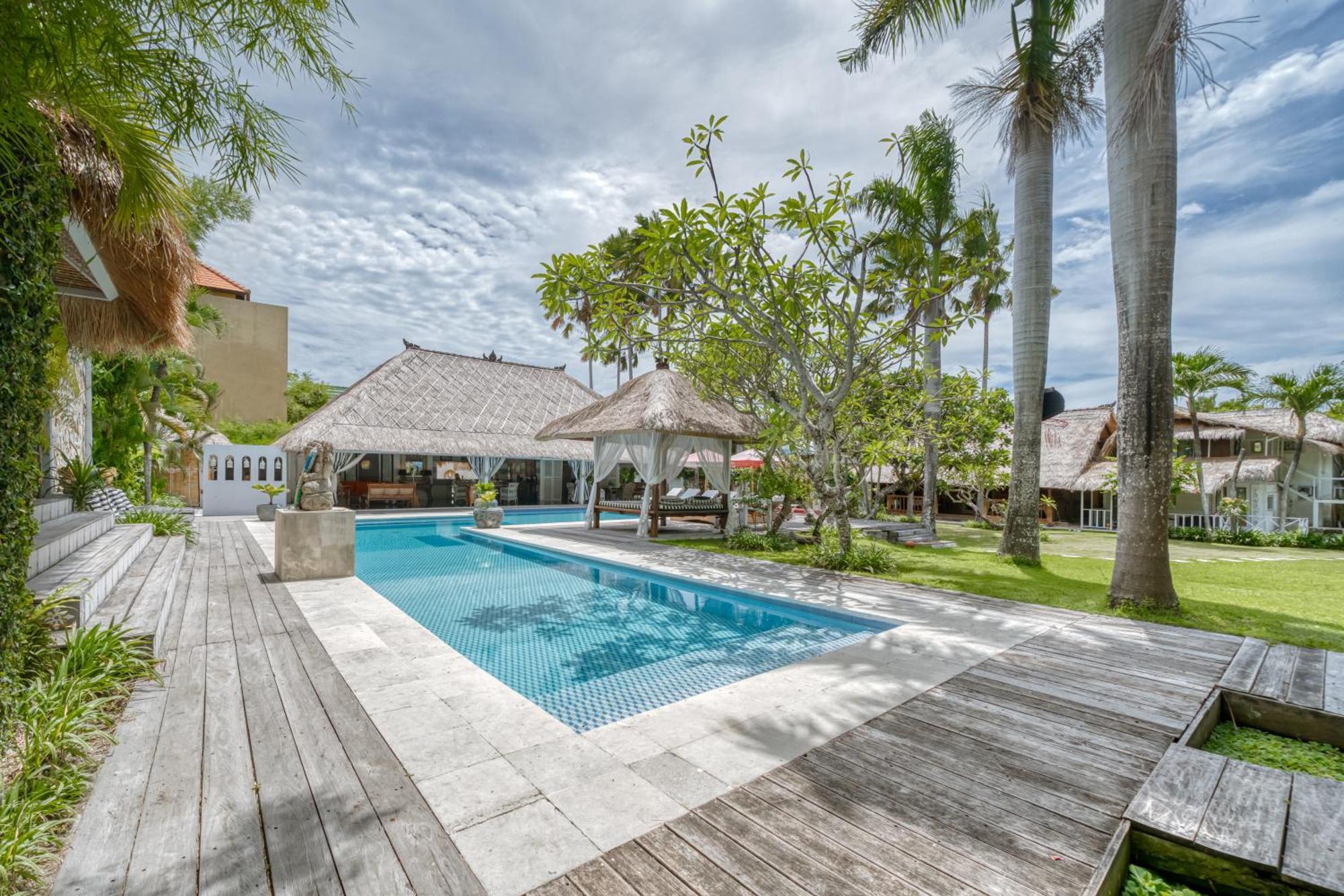 Villa Kalis, 10 Bedroom Family And Group Villa Seminyak Extérieur photo