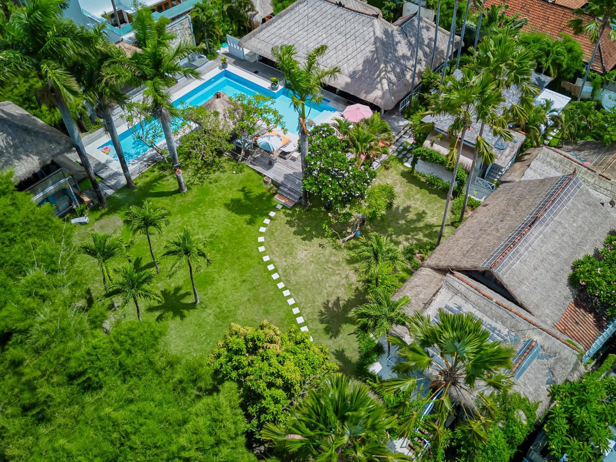Villa Kalis, 10 Bedroom Family And Group Villa Seminyak Extérieur photo